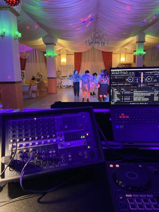 DJ + Solistă + Program Tarabană Galați și oriunde în țară