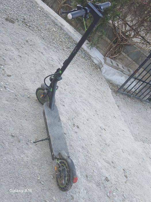 Trotineta electrica în stare buna
