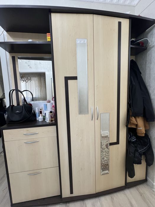 Шкаф для прихожей размеры В175*Ш200*Г45