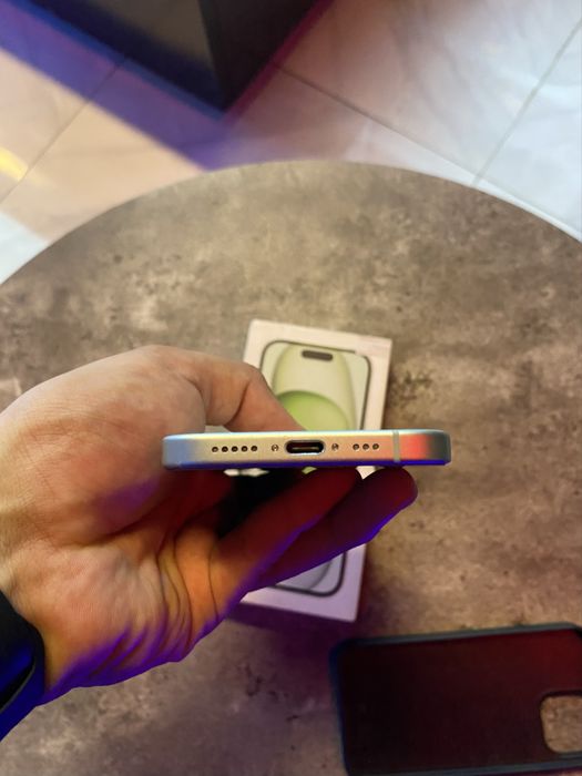 Айфон 15 128гб зеленый