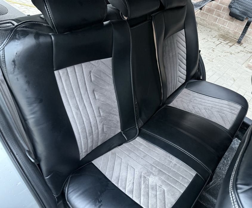 Продам чехлы на легковой автомобиль