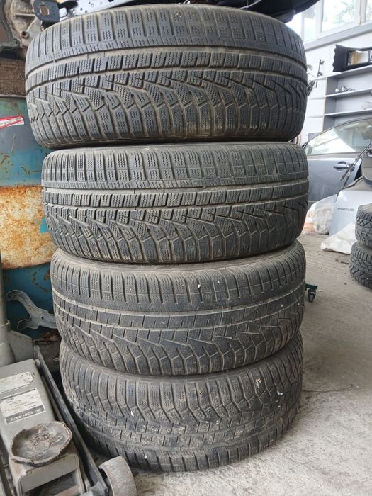 Зимни гуми 225/55/17 HANKOOK 4 броя