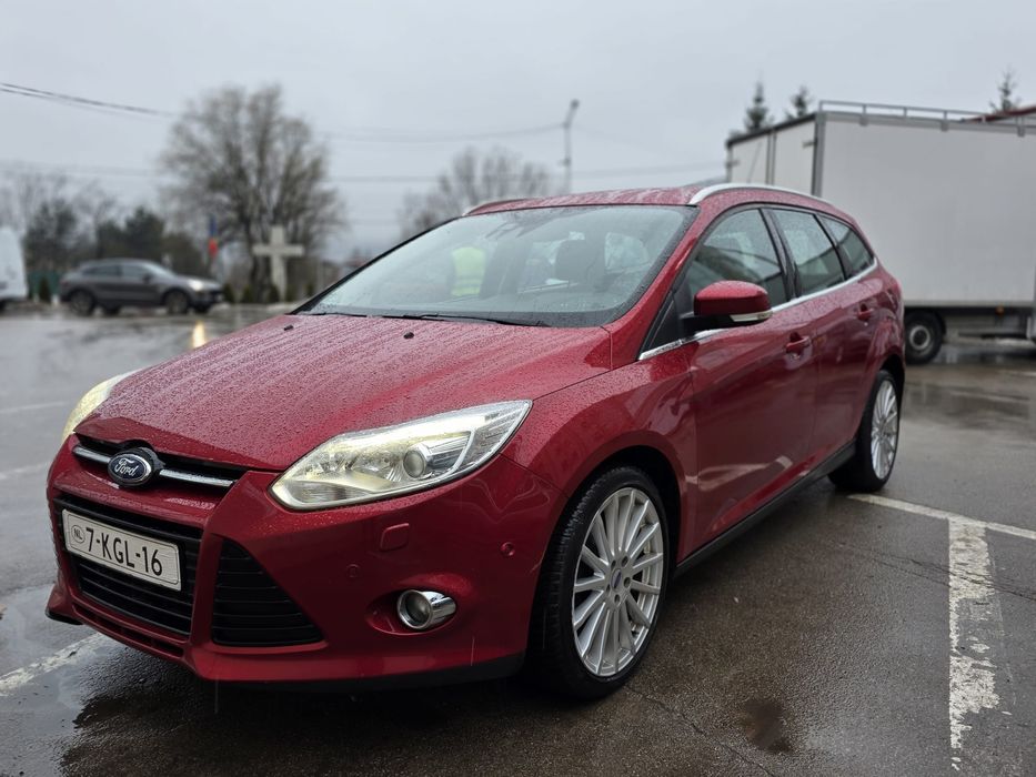 Ford Focus Titanium, xenon/ led , fabricație 2013,