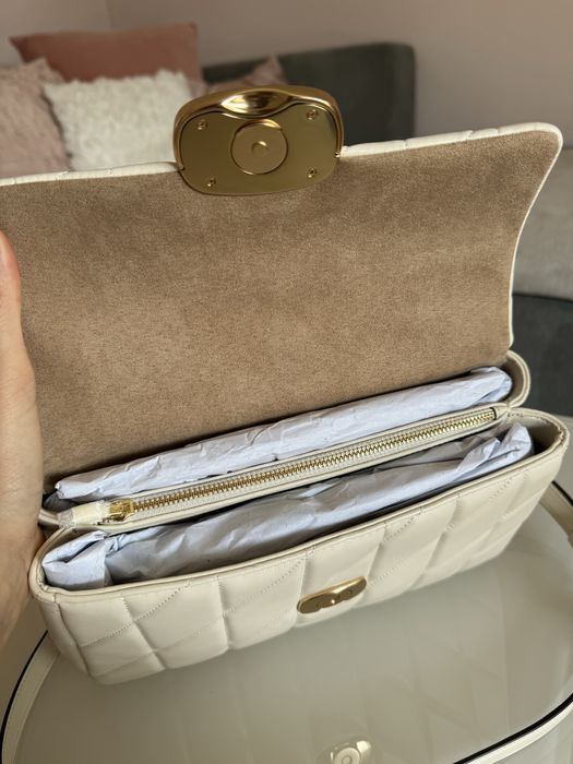 Нова! Coach - оригинална дамска чанта, естествена кожа, кремова