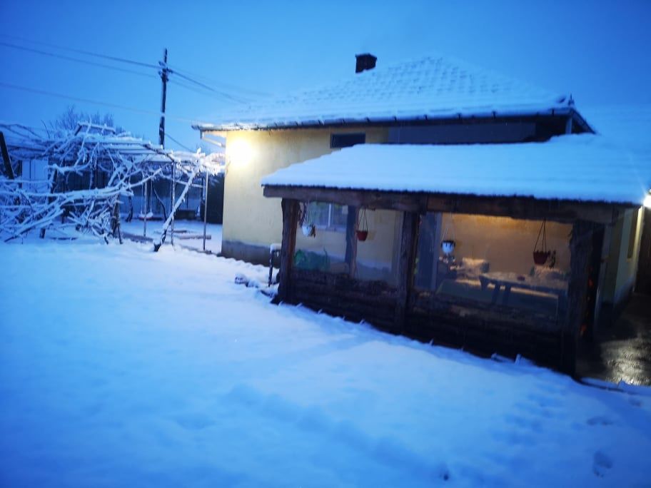 Продава се Къща в Стражица - 84 кв.м за 596 €/кв.м - Снимка #1