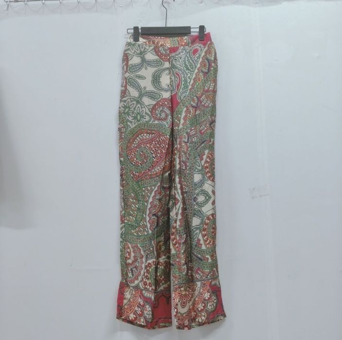 Одежда женская Коsтюm (48р-р))