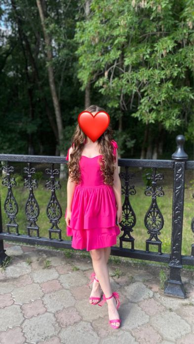 Продам новое платье