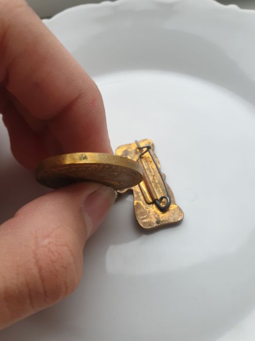 Медал материнства