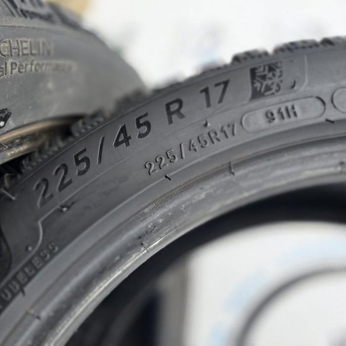 Anvelope M+S 225/25/17R 91H DOT 2023