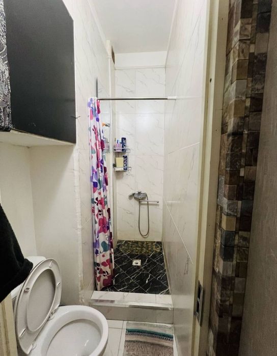 Oq tepa sohil bo'yida 1 xonali kvartira soyiladi