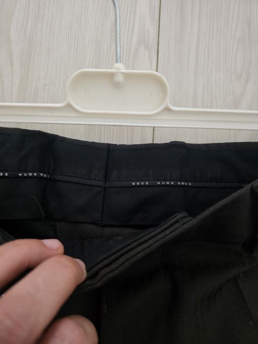 Pantaloni Hugo Boss  eleganti