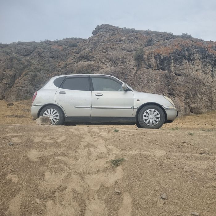 Продам машину срочно