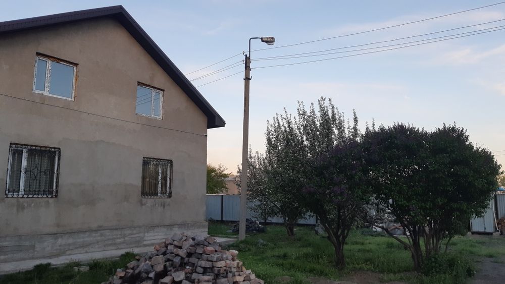 В россрочку 2х этажный дом