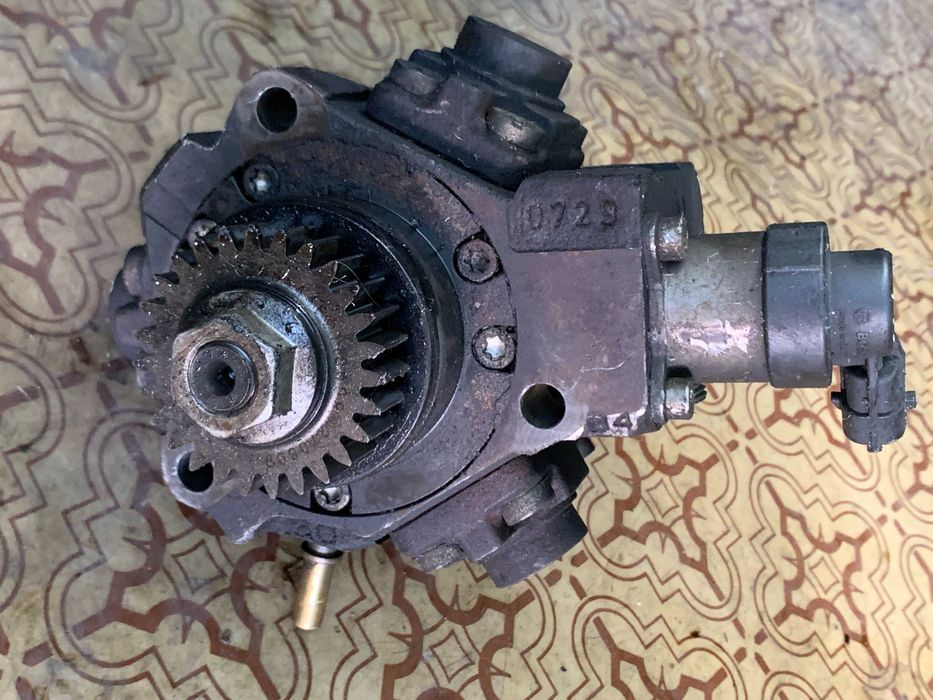 ГНП Bosch за Opel Vivaro Renault Trafic Primastar 2.0DCI 114к.с.