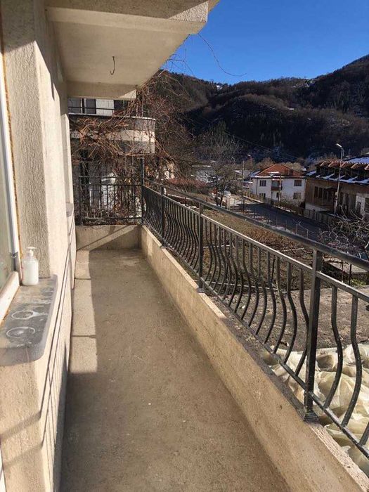 Продава се Етаж от къща в Смолян, Устово - 103 кв.м за 680 €/кв.м - Снимка #19