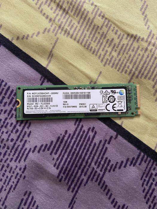 Ssd 256GB impecabil