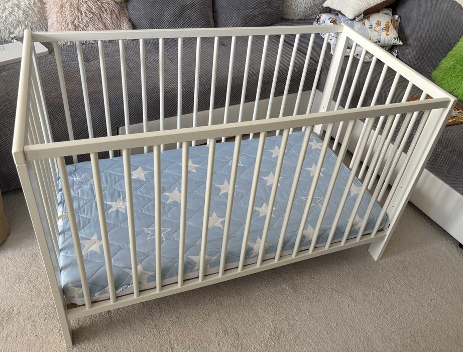 Икеа GULLIVER бебешко креватче, 60x120 см, бяло + матрак + парапет