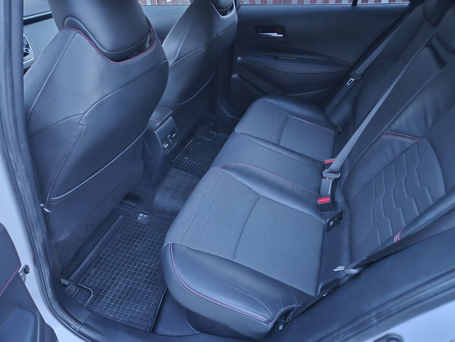 Toyota Corolla GR Exclusive Plus - HSD - E CVT 2.0 - 184 CP