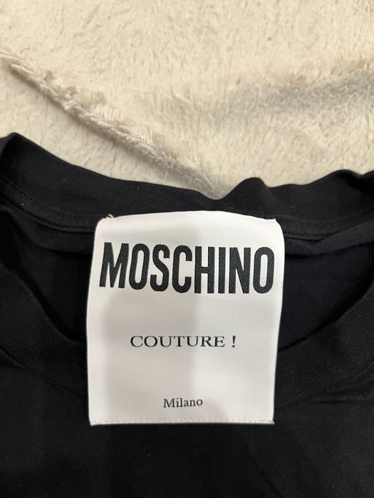 Vand tricou Moschino