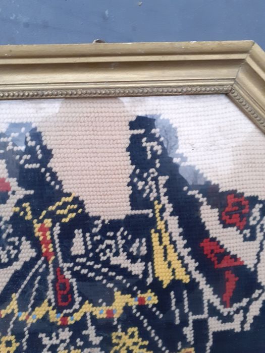 Соц.картини на дърво и върху брезови шайби и гоблени