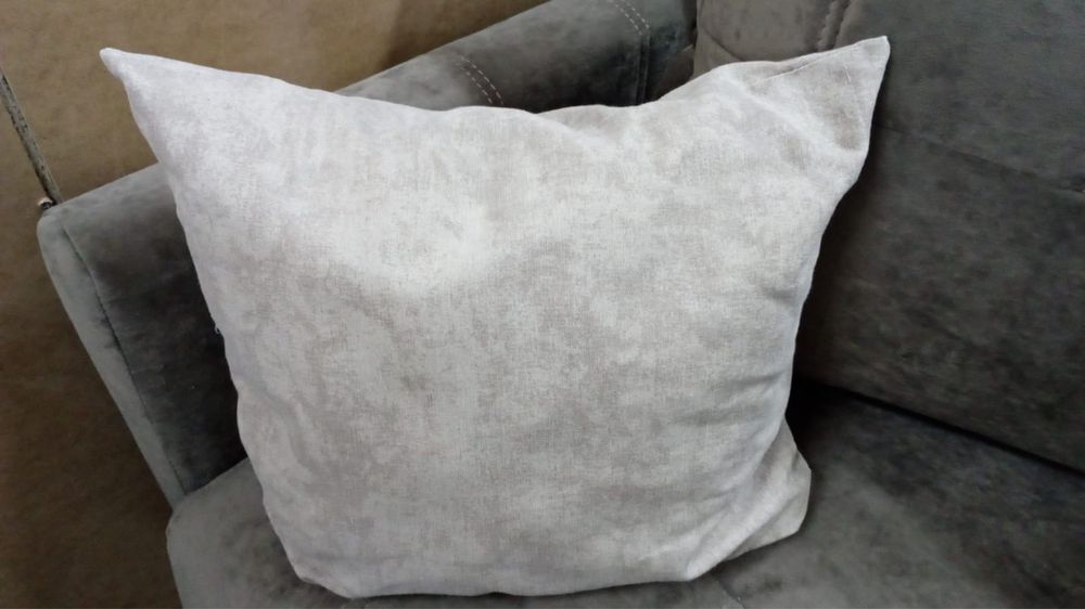 Одеяла подушки покрывало прстельное