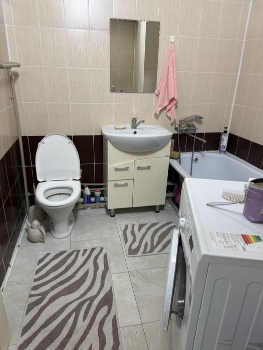 Сдам 2х ком квартиру