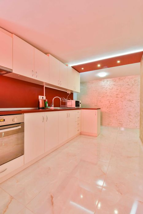 Тристаен апартамент в кв. Бъкстон