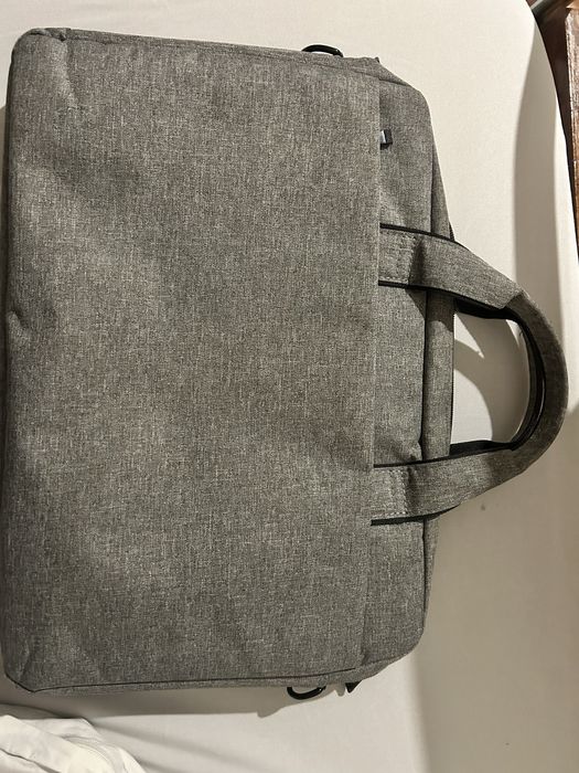 Чанта за лаптоп