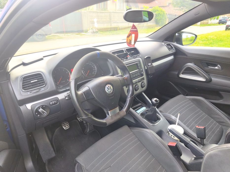 Vând Vw Sirocco  euro 5 negociabil..