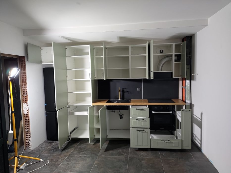 Сглобяване на мебели