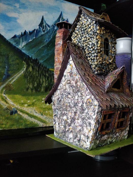 Домик декоративный.