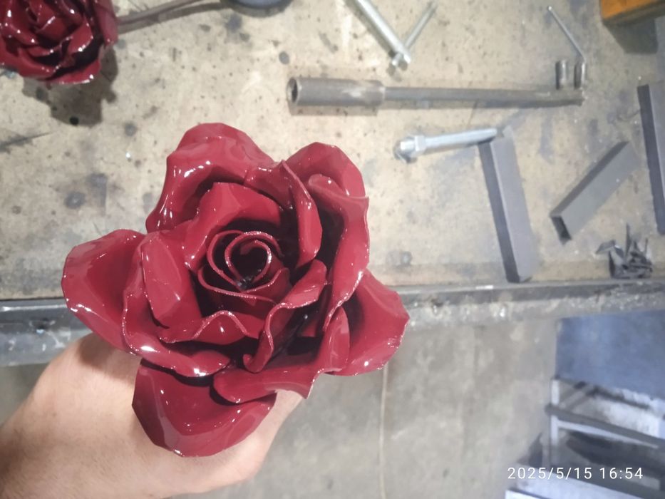 Розы на заказ для чего угодно