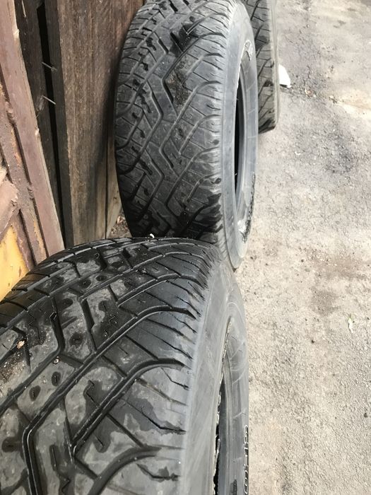 Комплект резины Yokohama Geolandar.