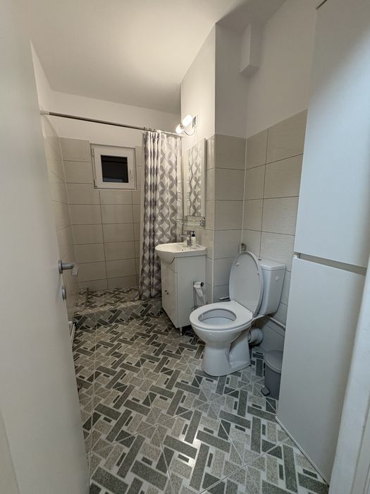Inchiriere apartament 2 camere,Et 1/4