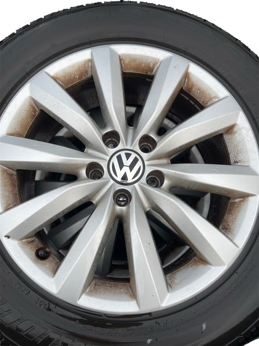 Set jante aliaj R17 originale Vw cu anvelope de vara 235 55 R17