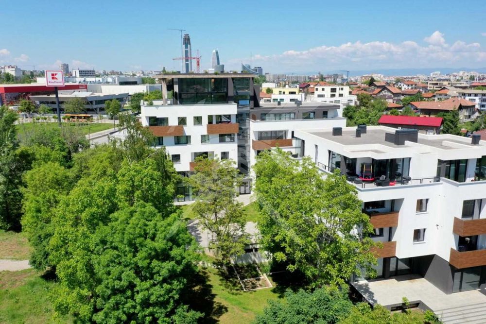 Четиристаен апартамент в кв. Горубляне № 92676