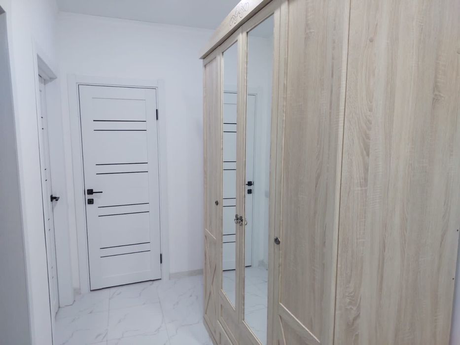 Вхлдные и межкомнатные двери