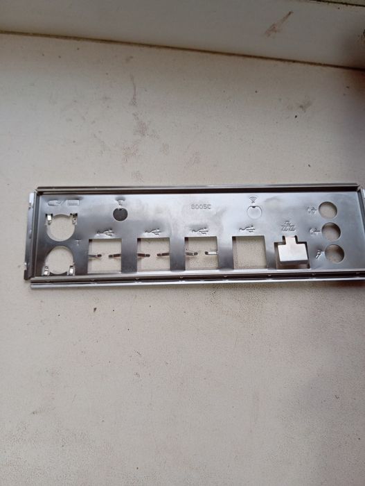 Продам материнскую плату