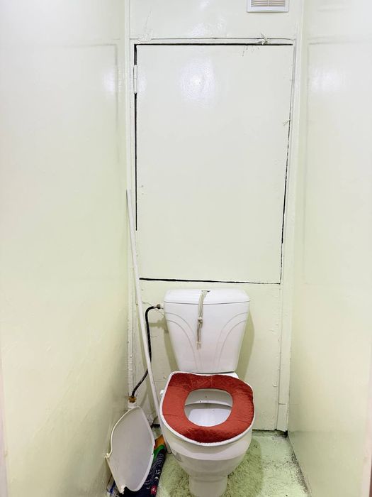 Срочно   1/4/4  Чиланзар 15   балкон 2×3