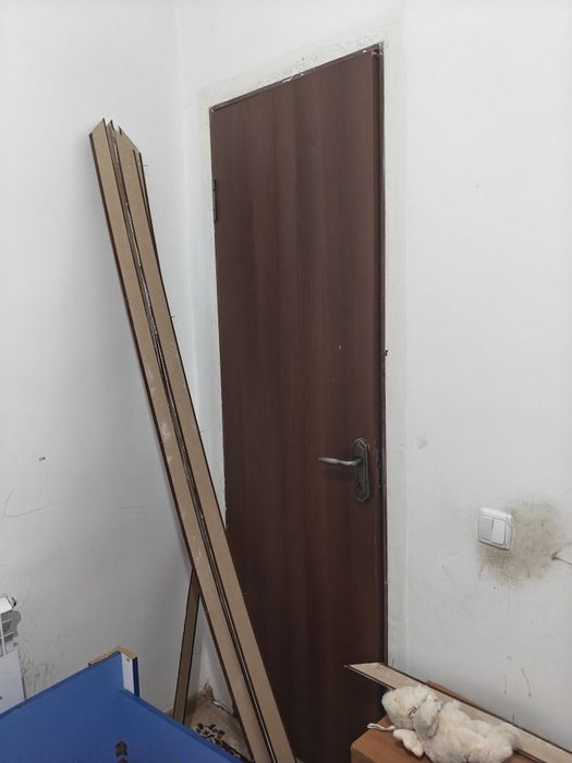 Продаются двери межкомнатные