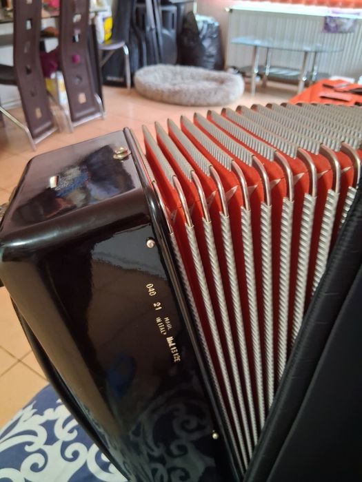 Vanzare acordeon Hohhner
