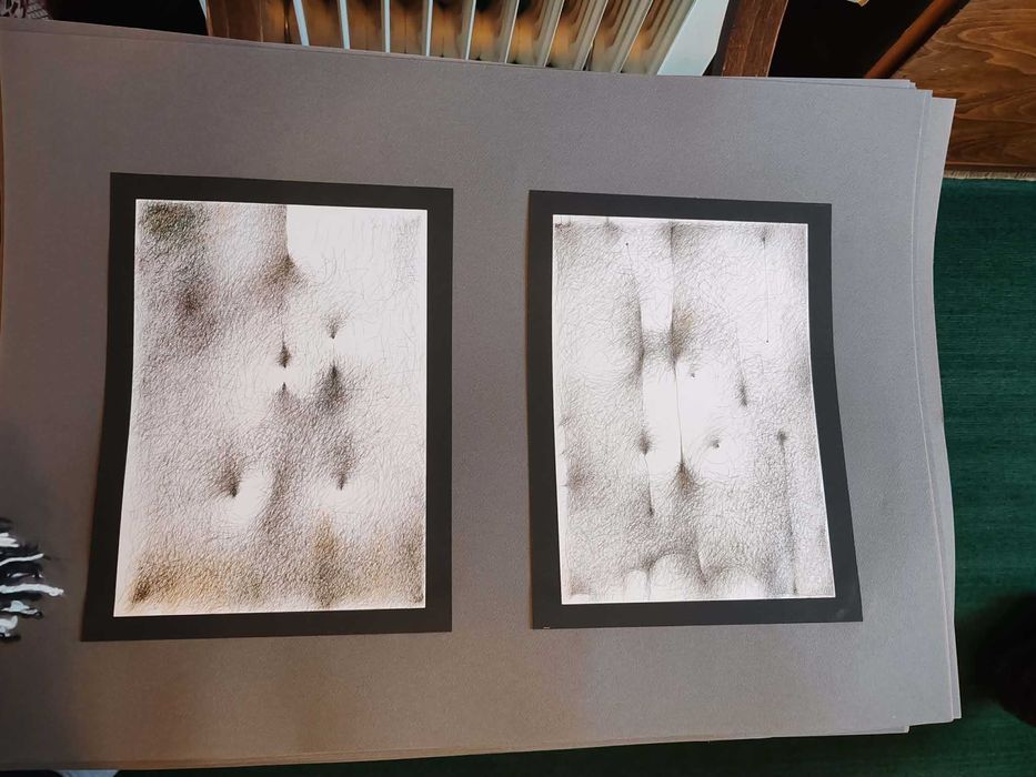 Скулптури малки пластики и графики