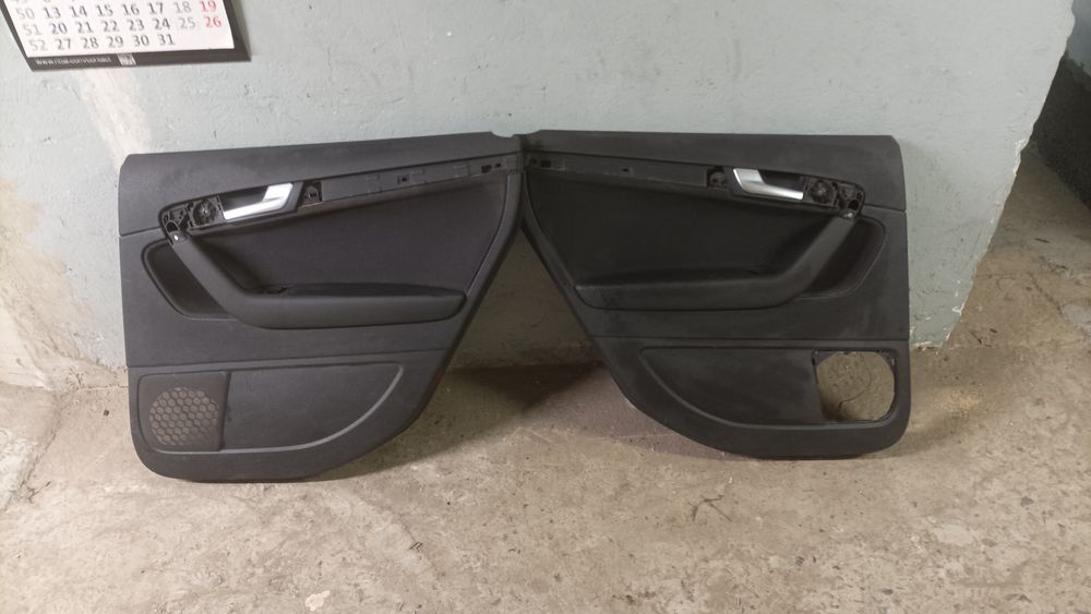 Кори за задни врати Audi A3 8PA