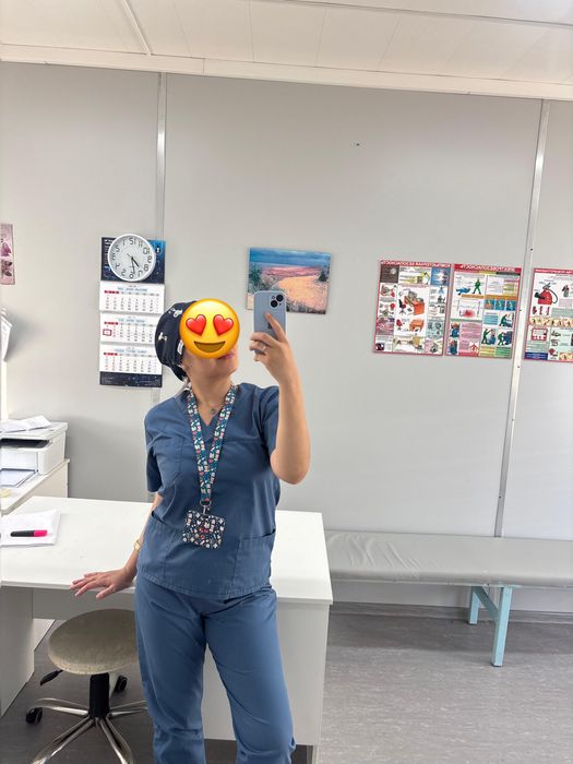 Медицинская форма сатылады.