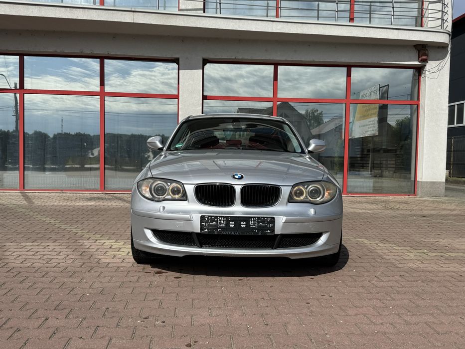 BMW 1 Series 2011