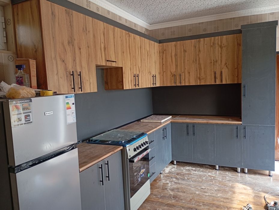 Мебел буюртма оламиз