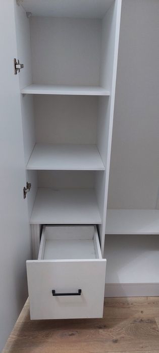 Спальный шкаф новый