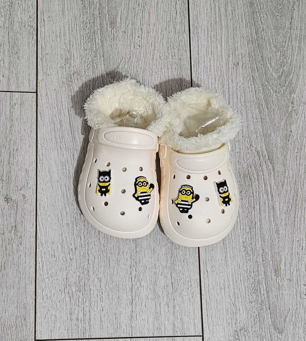 Papuci crocs, marime 24