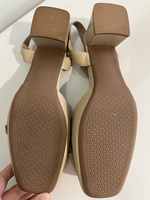 Туфли женские новые