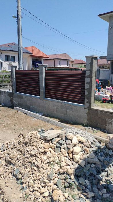Construim garduri si porti din panouri stil jaluzele, sipca metalica, tabla cutata, BCA